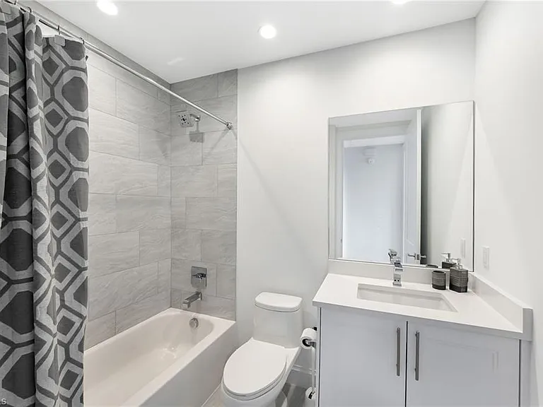 1111 Central Ave #417A — Photo 16
