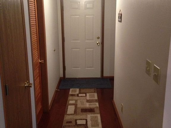 Entry way closet and laundry