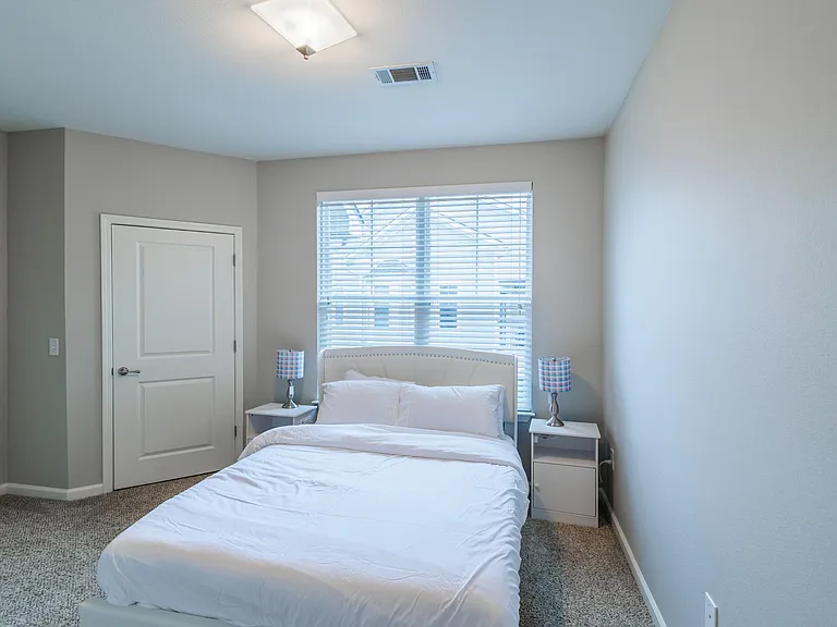 Bedroom two with Queen size memory foam bed.