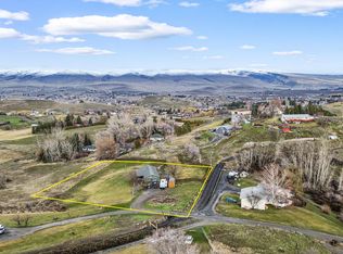 661 Sole Rd, Selah, WA 98942