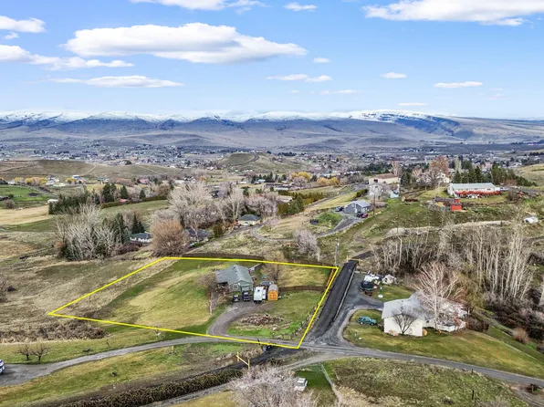 661 Sole Rd, Selah, WA 98942