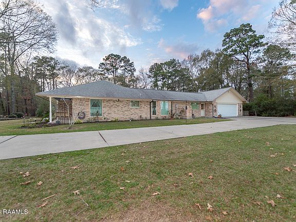 3rd image of 324 Rue Normandie