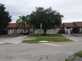 3404 S 55th Ave, Greenacres, FL 33463