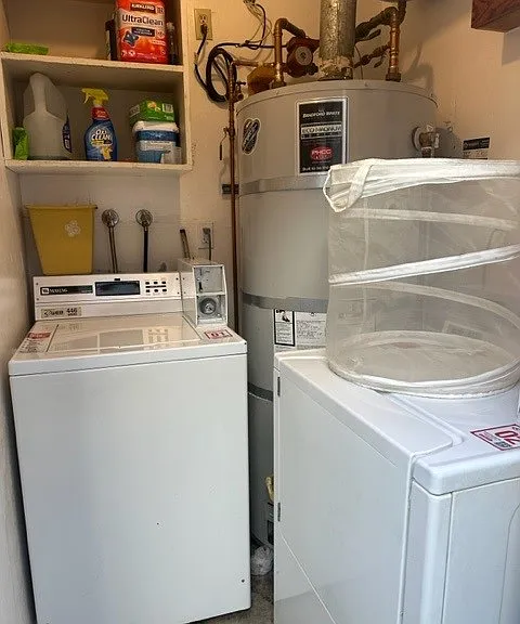 412 Richmond Dr #2 — Photo 2