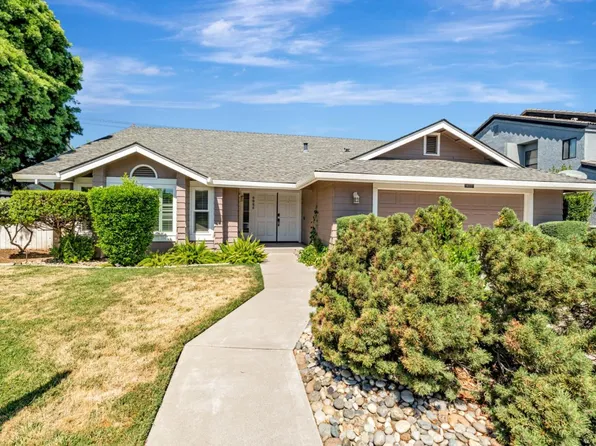 4025 Santa Maria Pl, Turlock, CA 95382