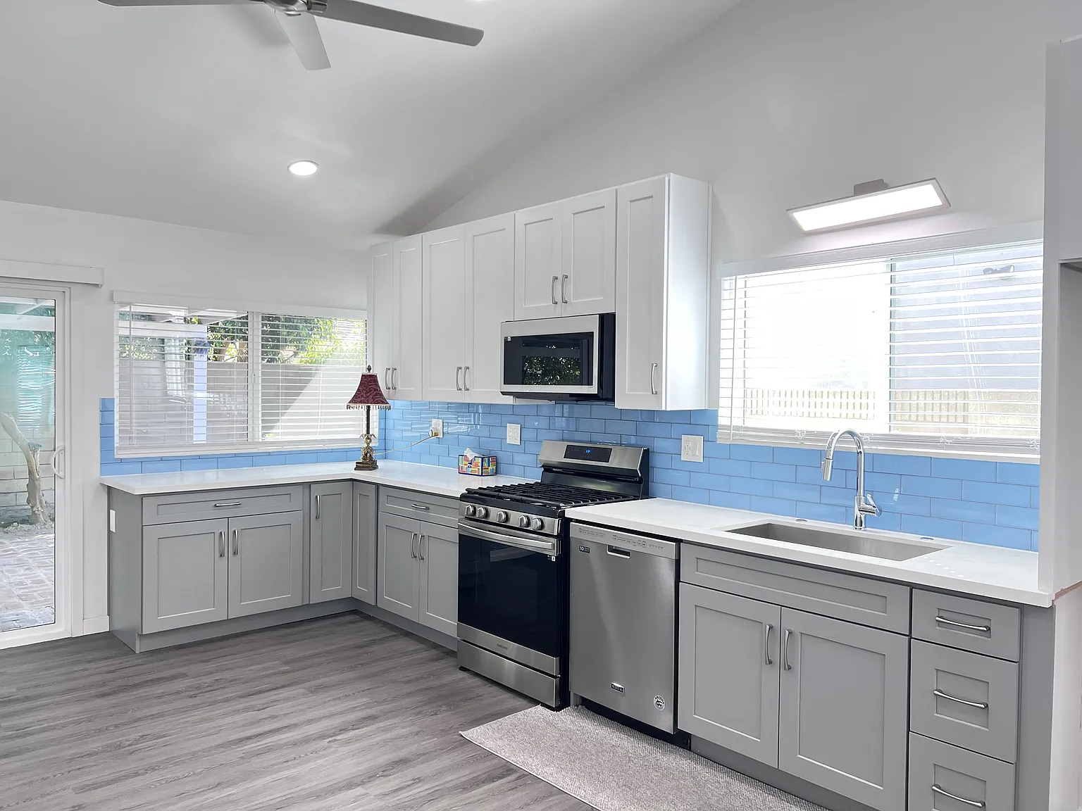 4 bed, 1400 sqft, $4,500 — Photo 4