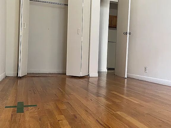 4th image of 320 W 96th St APT 2A