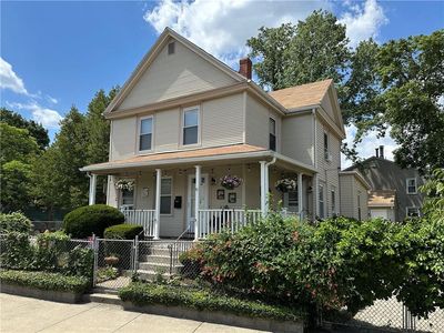 176 Beechwood Ave, Pawtucket, RI, 02860