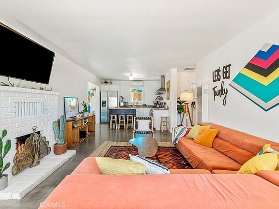 3rd image of 61826 Terrace Dr