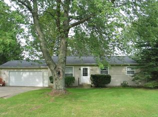 721 Beverly Ct, North Adams, MI 49262