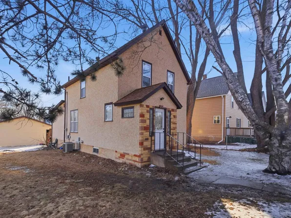 210 3rd St NW, Crosby, MN 56441