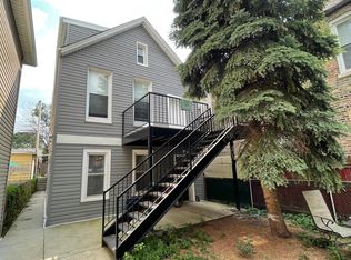 2325 W 19th St #1, Chicago, IL 60608