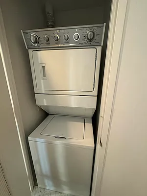 Rented by YouYork Management LLC | media 24