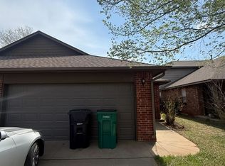 11114 SW 5th St, Yukon, OK 73099