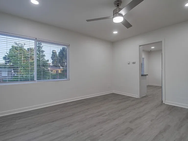 2856 Broadway #2850 — Photo 2