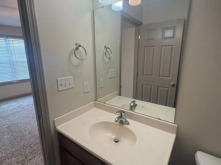 110 Audley Ct — Photo 46