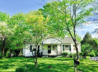 3346 Kenilworth Ln, Knoxville, TN 37917