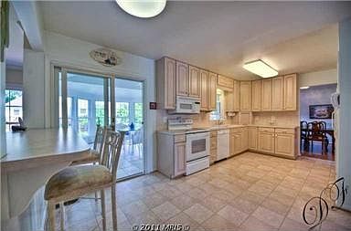 2nd image of 3302 Flintwood Ct