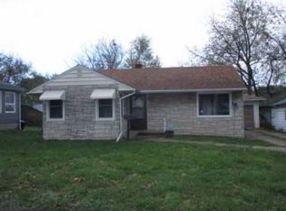 540 W Addison St, Freeport, IL 61032