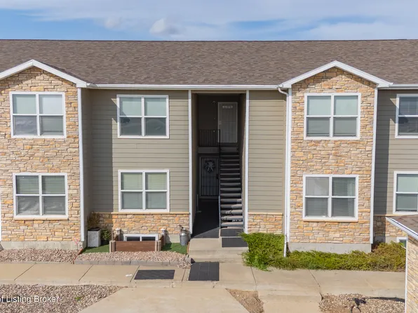 2220 1st St W, Dickinson, ND 58601