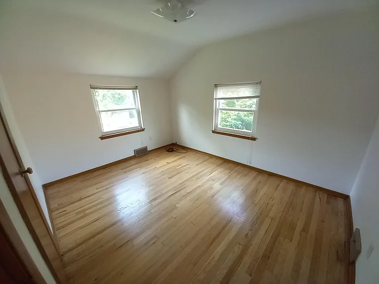 Corner bedroom