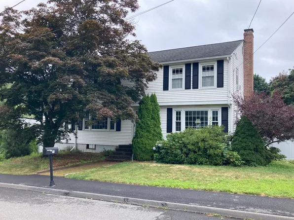 11 Fuller Dr, Marlborough, MA 01752