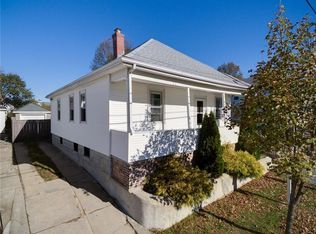 71 Naples Ave, Providence, RI 02908