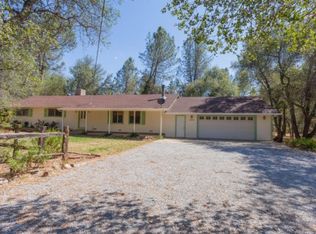 15963 Cloverlorrie Ln, Anderson, CA 96007