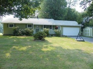 3035 Spencer Cir E, Geneva, OH 44041