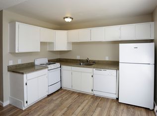 4440 E Pikes Peak Ave #323, Colorado Springs, CO 80916