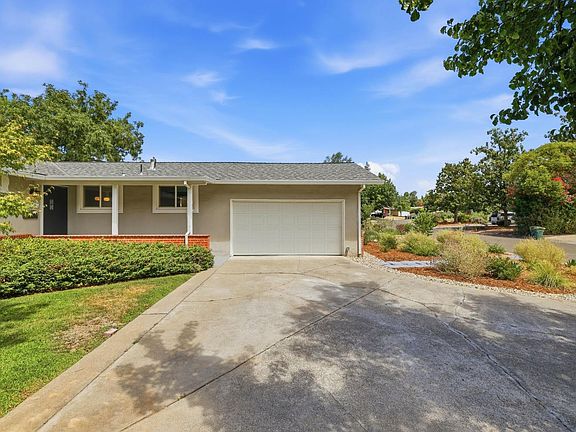 4th image of 4325 Baywood Way