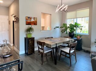 87 Lakeshore Ct, Richmond, CA 94804