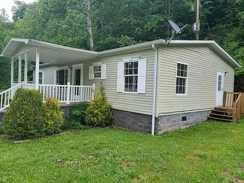 2nd image of 400 Smith Fork Rd