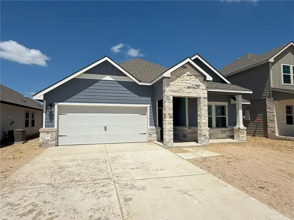 6107 Eldora Dr, College Station, TX 77845