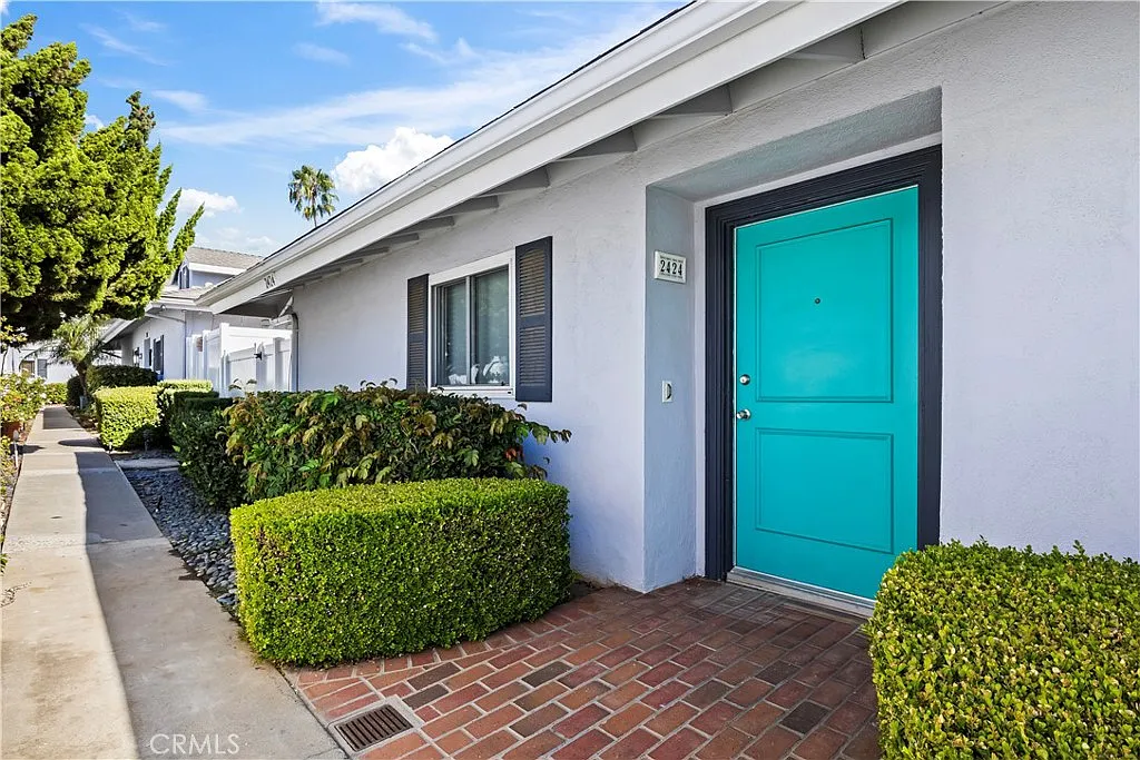 2 bed, 1287 sqft, $4,650 — Photo 1