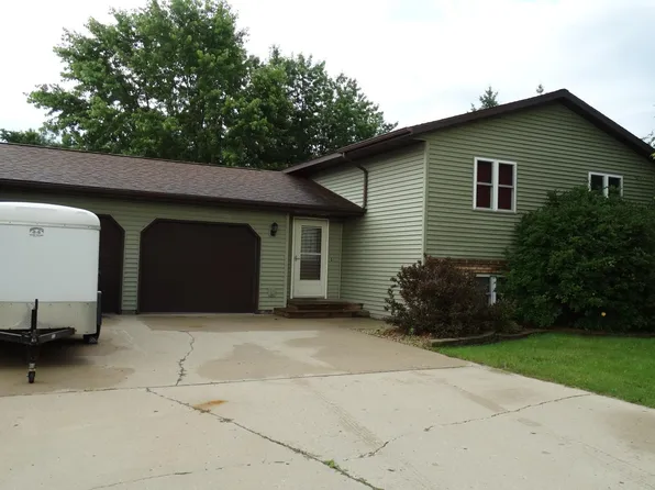 303 Erickson Heritage NE, Alexandria, MN 56308