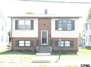 8 W Manor Ave, Enola, PA 17025
