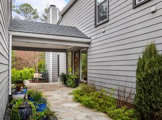 9065 Barnwell Rd, Johns Creek, GA 30022