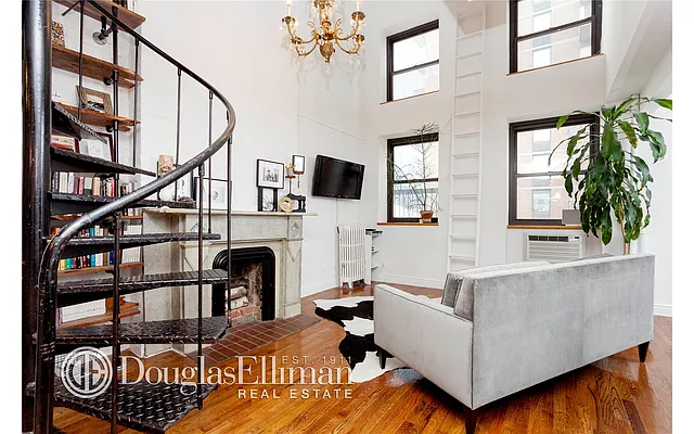 Sold by Douglas Elliman | media 16