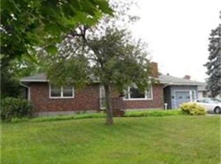 6 Montgomery Ave, Worcester, MA 01604