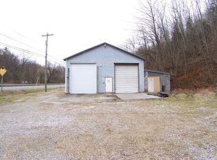 5490 Roanoke Rd #B, Shawsville, VA 24162