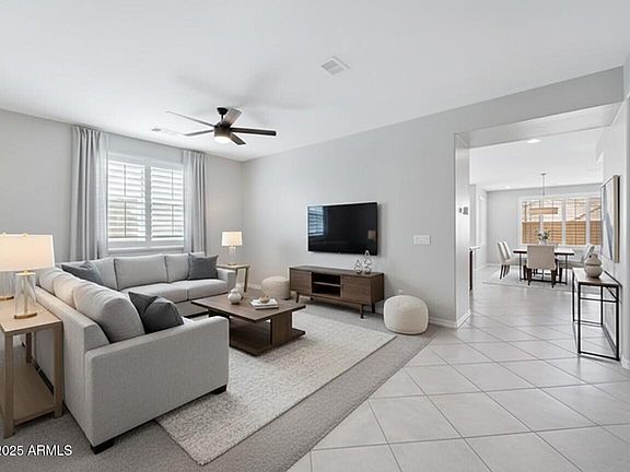 3rd image of 25974 W HORSHAM Drive