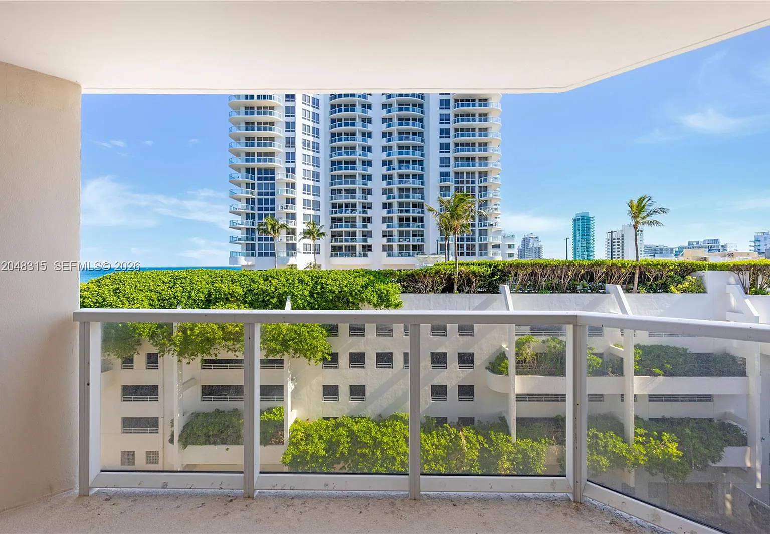 2 bed, 1822 sqft, $4,500 — Photo 3