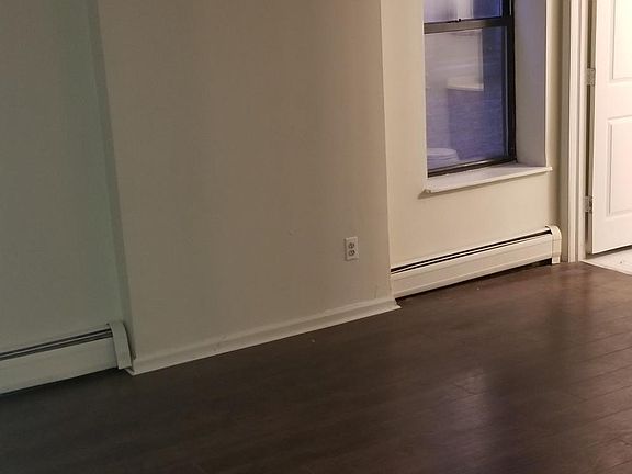 2nd image of 520 Ocean Ave