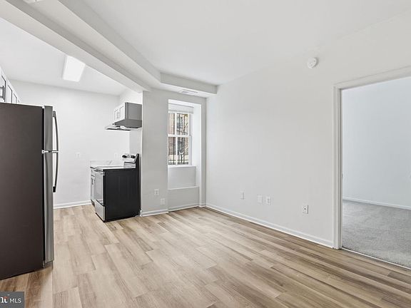 5th image of 1451 Park Rd NW APT 111