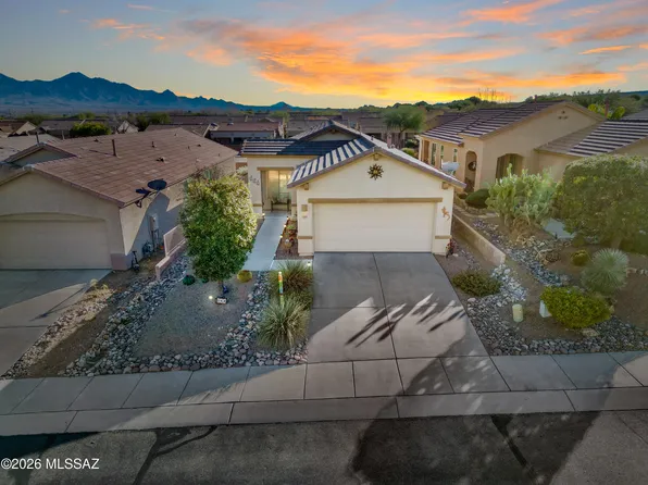 542 W Astruc Dr, Green Valley, AZ 85614