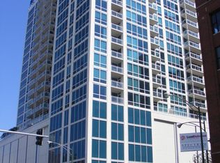 757 N Orleans St #1101, Chicago, IL