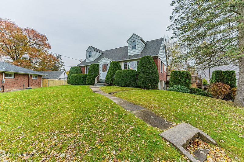 2nd image of 19 Kent Terrace