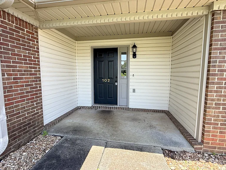 102 Watercress Cir — Photo 3