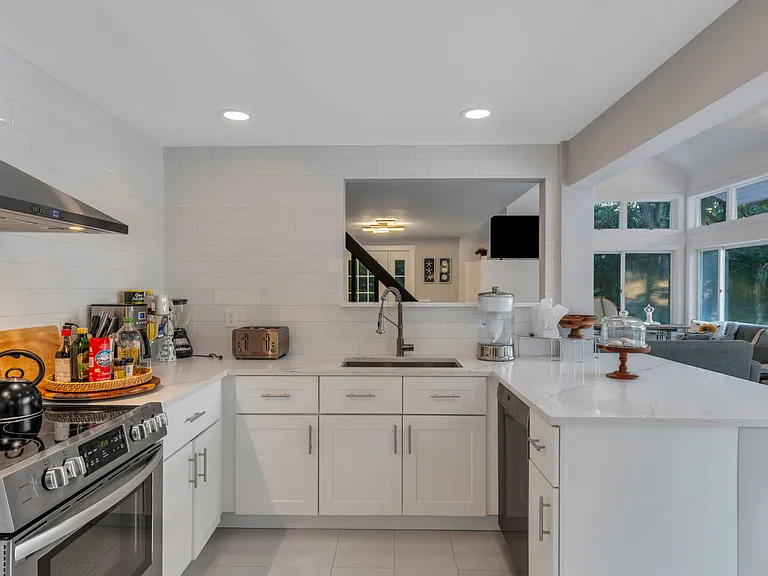 4326 Westphalia Rd — Photo 14